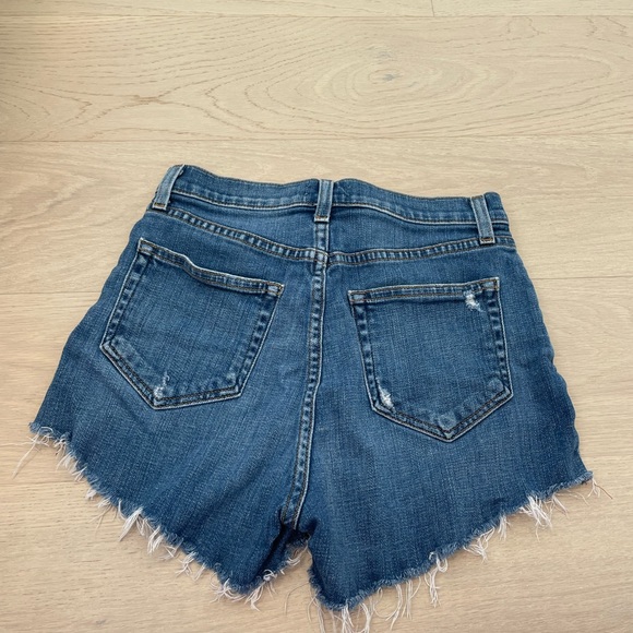 L’AGENCE Audrey denim shorts, size 24 - Picture 4 of 4